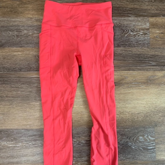 hot pink capri leggings - Picture 1 of 3